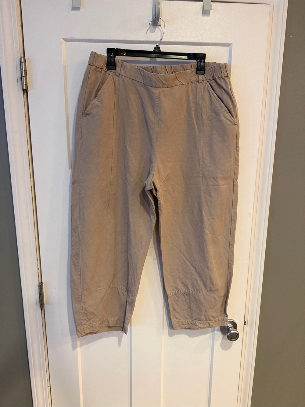 Eileen Fisher Tan Cropped Chino Pants